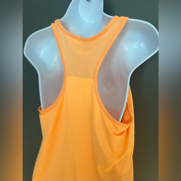 NWOT Racerback Exercise Tank - Picture 4 of 4